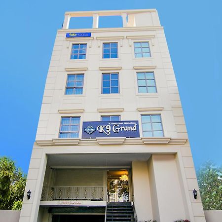 Fabhotel Prime K9 Grand 루드히아나 외부 사진